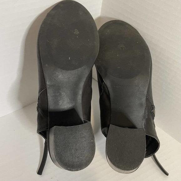 Sugar Rosetta Womens Black 6 M 1.5" Heel Block Style Sandals Shoes - Picture 10 of 12